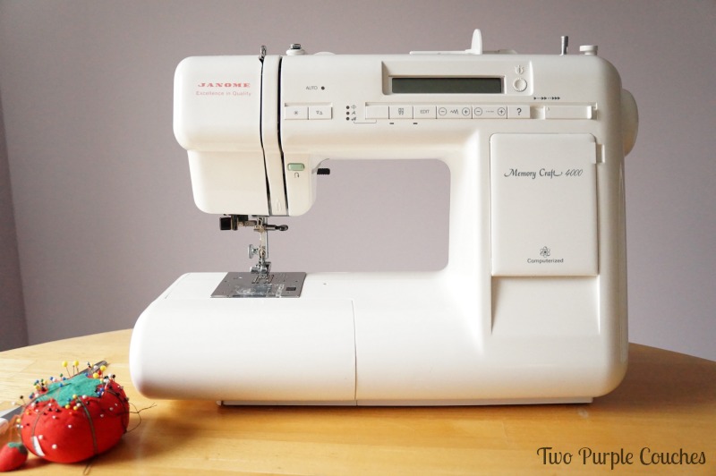 Learning to use my sewing machine. via www.twopurplecouches.com