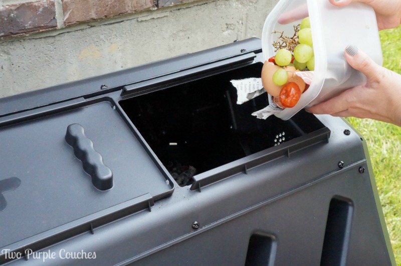 Composting is this easy! via www.twopurplecouches.com