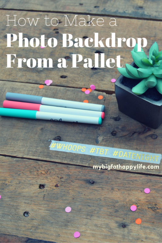 How to make a photo backdrop from a pallet