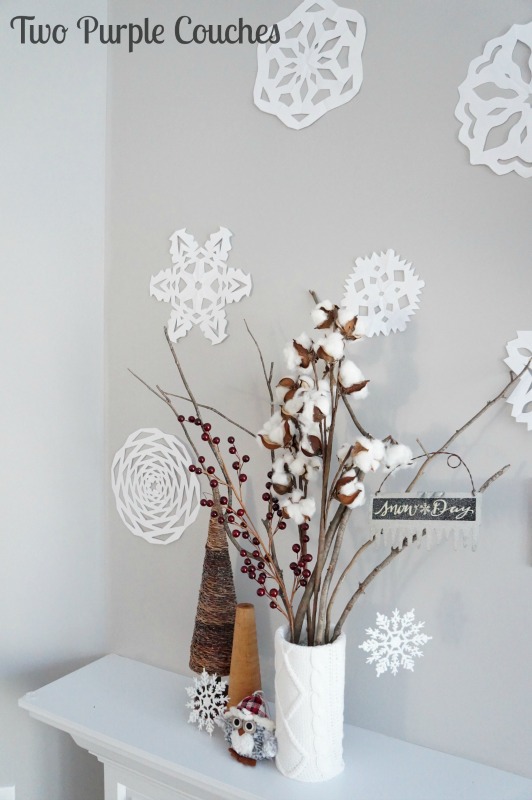 Beautiful "snow day" winter mantel decor idea!