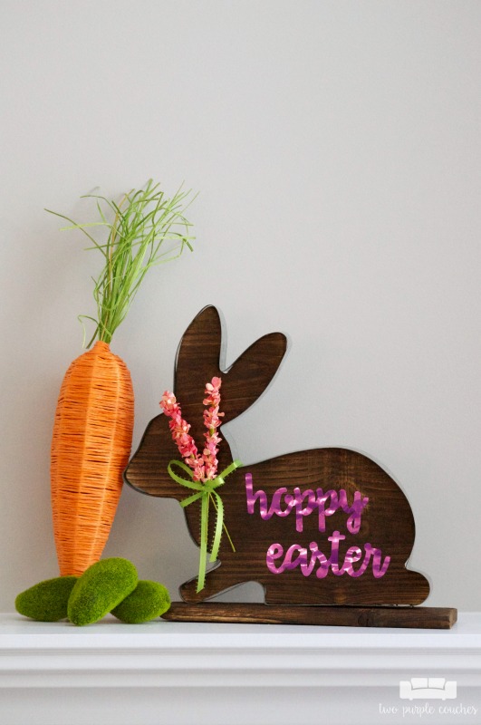 DIY Rustic Easter Bunny Sign. Cute idea for rustic spring home decor - add adhesive vinyl to a store-bought sign to make your own pretty Easter decor!