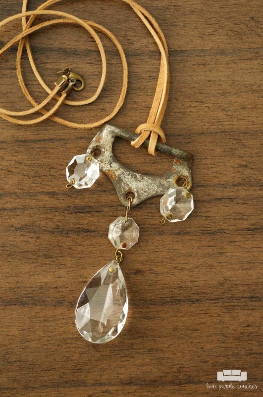 How to create beautiful chandelier crystal necklaces. This is such a fun way to repurpose and upcycle found vintage crystals into gorgeous pendant jewelry!