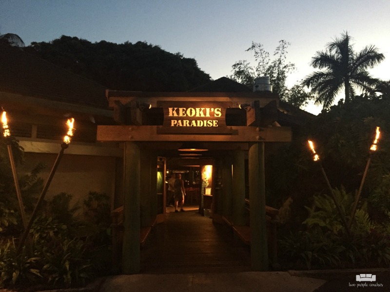 Keoki's Paradise, Poipu Beach, Kauai, HI / Our favorite Kauai restaurants - great places to grab a delicious bite, sample fresh local-caught fish and enjoy a cocktail or pina colada in paradise!