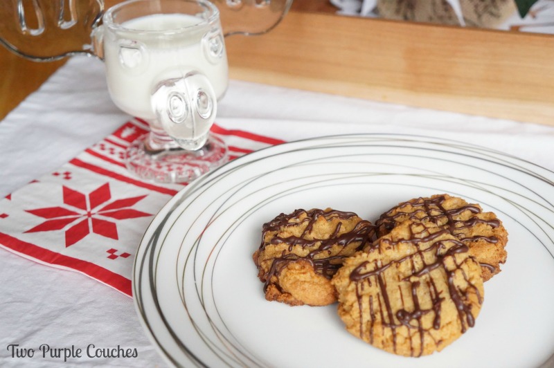 Chocolate Drizzled Peanut Butter Crunch Cookies via www.twopurplecouches.com