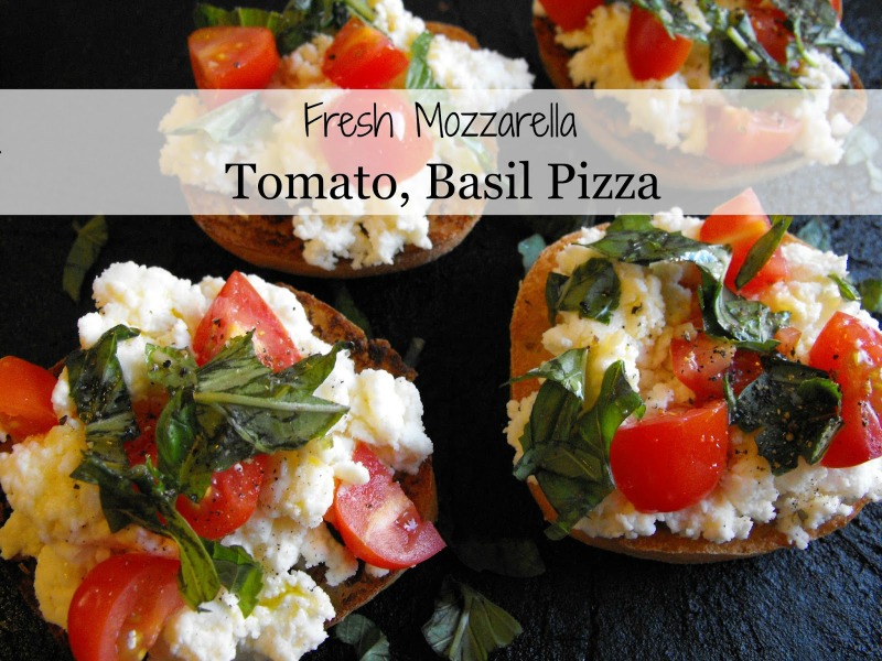 Creative Spark Link Party Feature: Fresh Mozzarella, Tomato and Basil Pizza from Smile for No Reason