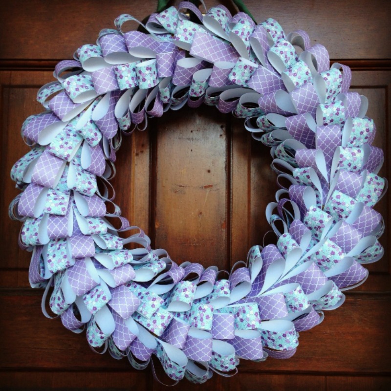Mother's Day Paper Loop Wreath from Weekend Craft