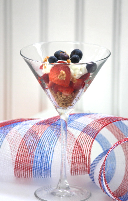 Patriotic Berry & Cheesecake Dessert from LuckyScarf