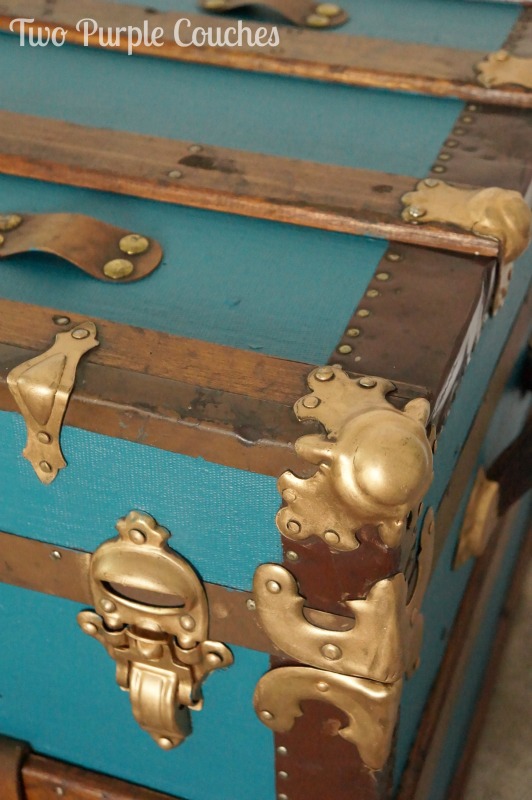 Furniture Makeover Tip: Use Rub 'n Buff on hardware to really make it shine! This steamer trunk makeover is incredible!