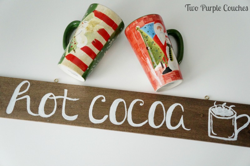 Cute hand-lettered hot cocoa sign