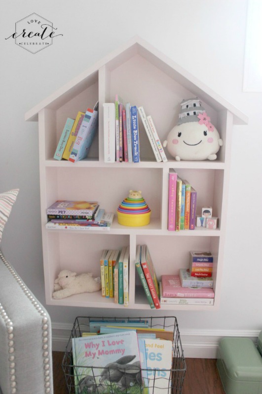house-bookshelf