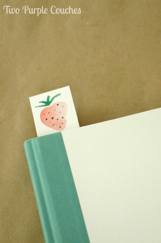 Make your own watercolor bookmarks featuring sweet summer fruits designs like strawberries, limes & cherries. These are so easy to paint yourself! 