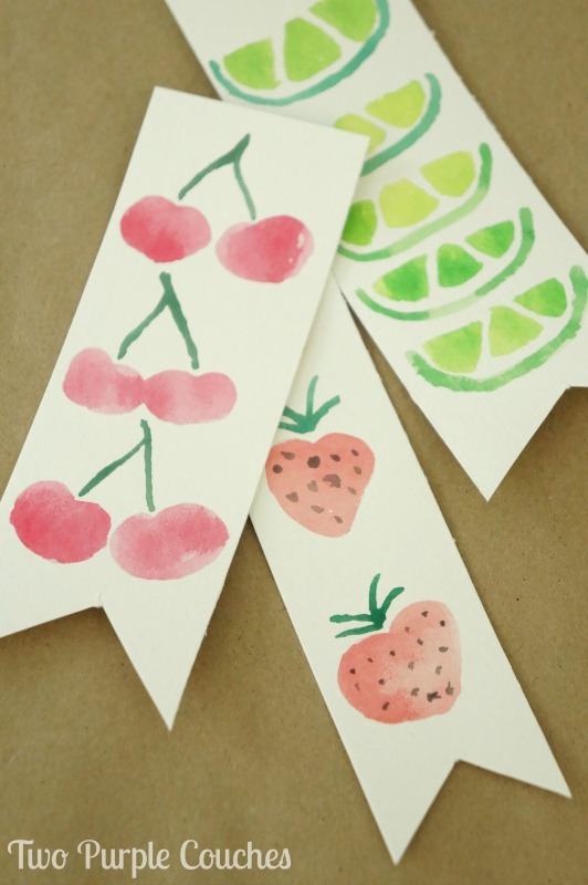 Make your own watercolor bookmarks featuring sweet summer fruits designs like strawberries, limes & cherries. These are so easy to paint yourself! 