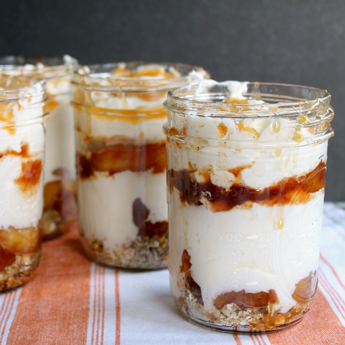 caramel-apple-cheesecake-recipe-in-a-jar