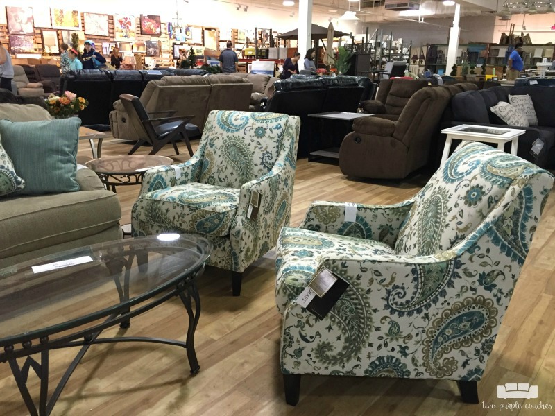 How to find the best deals on furniture at Bargains & Buyouts in Cincinnati, Ohio. Read on to learn more and get the inside scoop!