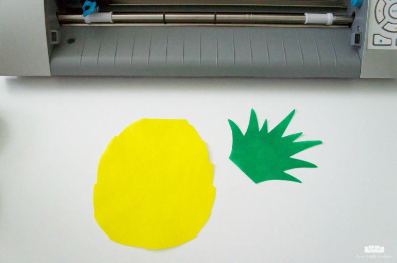 how to make a pineapple garden flag - step 3