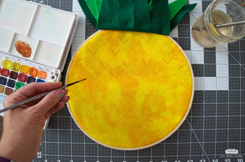 Pineapple Embroidery Hoop Art - Step 3