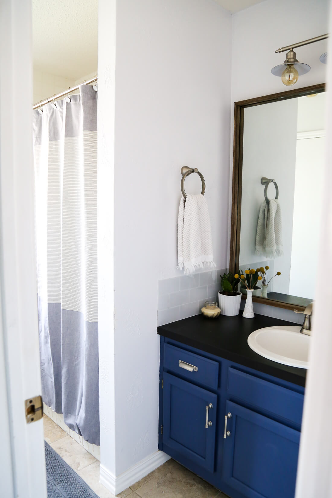 Bathroom updates you can make in a weekend 