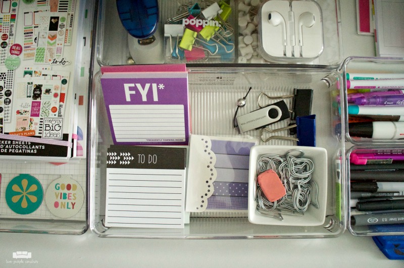 Home Office Design - clear acrylic drawer organizers keep your desk tidy