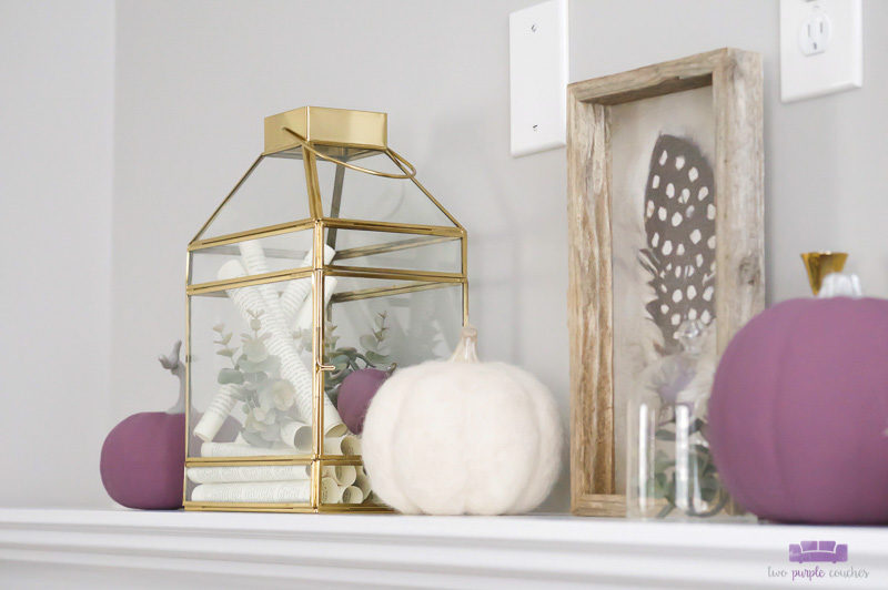 Simple Autumn Mantel Decorating Idea