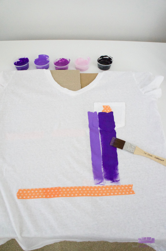 how to make a DIY brush stroke art tee shirt with acrylic paints