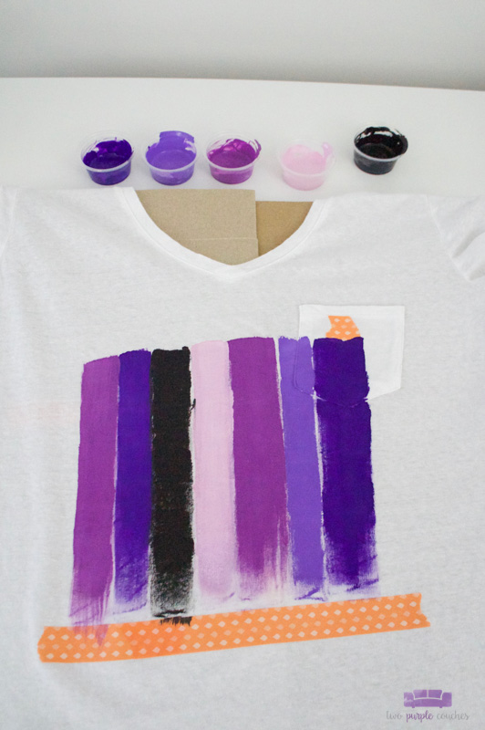 Make your own DIY brush stroke art tee shirt with acrylic paints